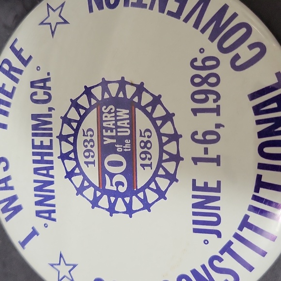 Commemorative Button Set - Multicolor - Picture 2 of 5